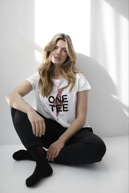 AVA BANDANA WHITE/BANDANA RED T-SHIRT XS - ONE TEE