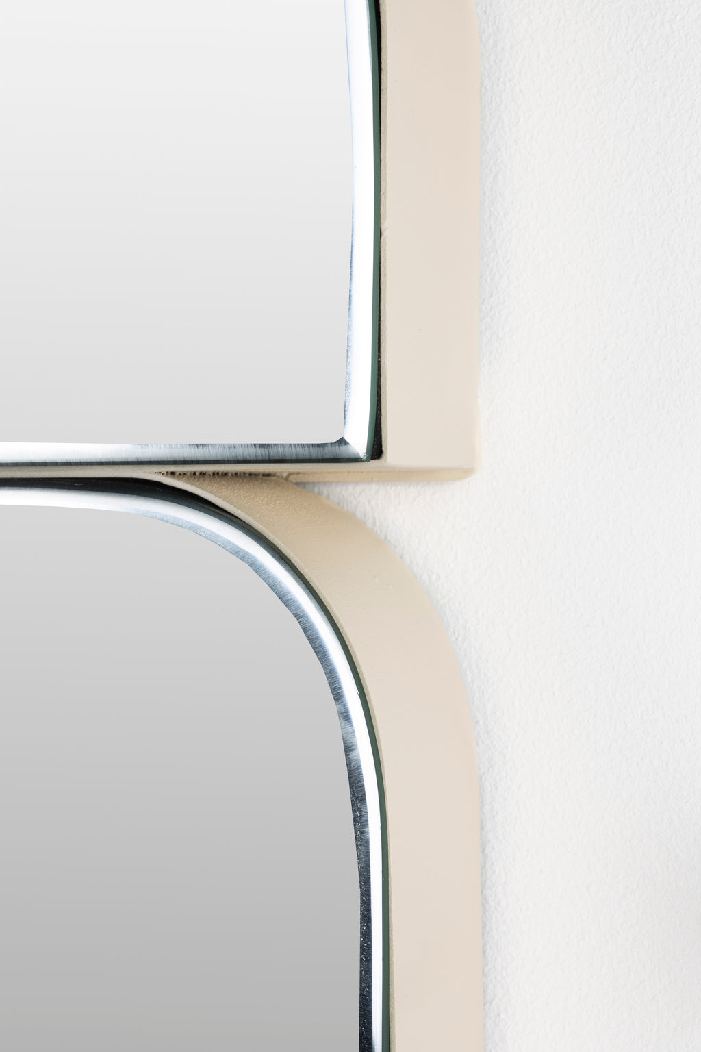 Glamor - Mirror - Iron - Beige