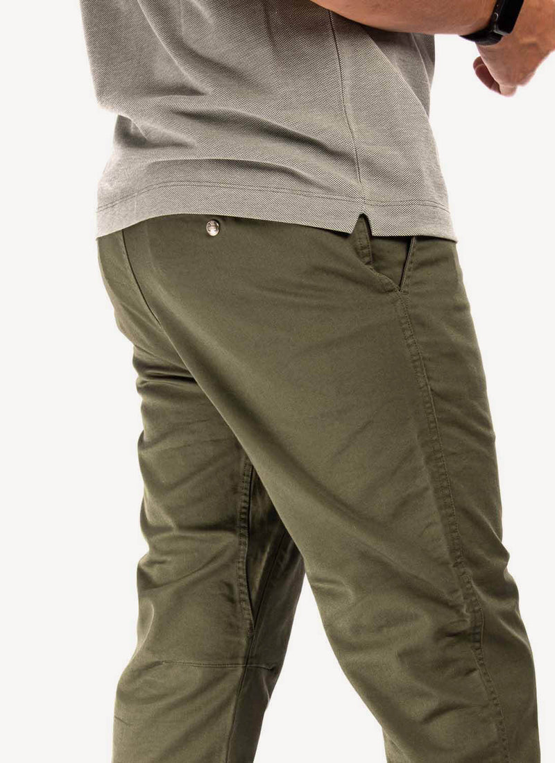 Woolrich - Pantalon Chino Stand Trek Taperd - Dark Green - Homme