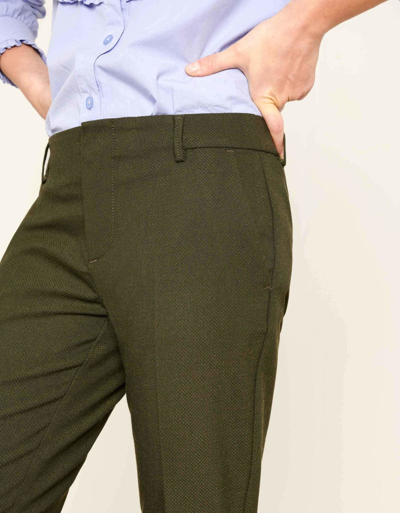 Pantalones pitillo en color verde baya de cigarrillo Lizzy Fancy - Mujer