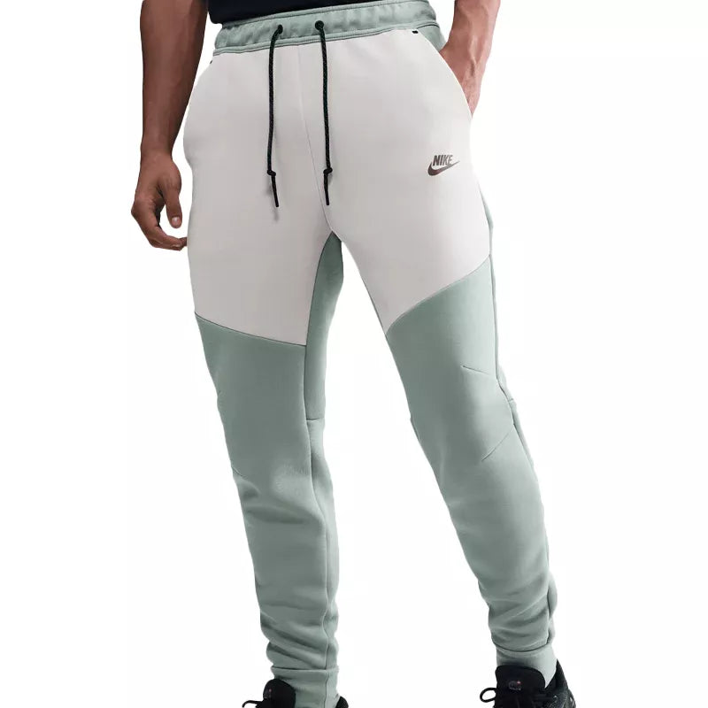 Pantalon De Survêtement Nike Tech Fleece Jogger - Verdeau / Blanc