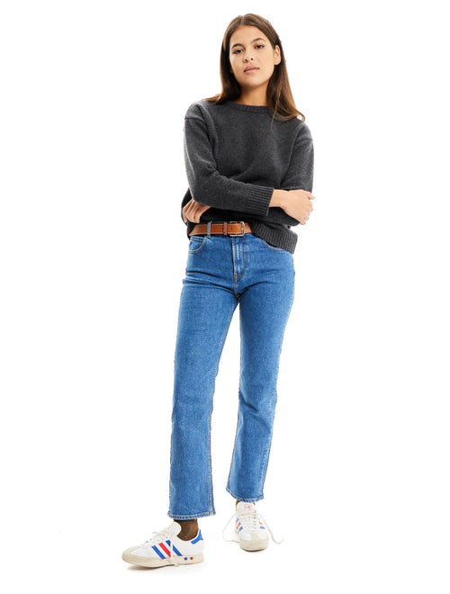 Rose is 1m73 tall and wears classic jeans in size 36
