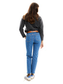 Rose is 1m73 tall and wears classic jeans in size 36