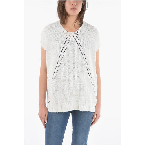 Pull Perforated Crew-Neck