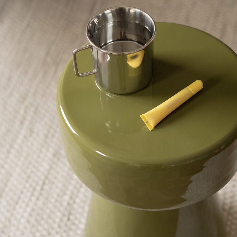 Table d'appoint Athéna en métal vert D30 cm