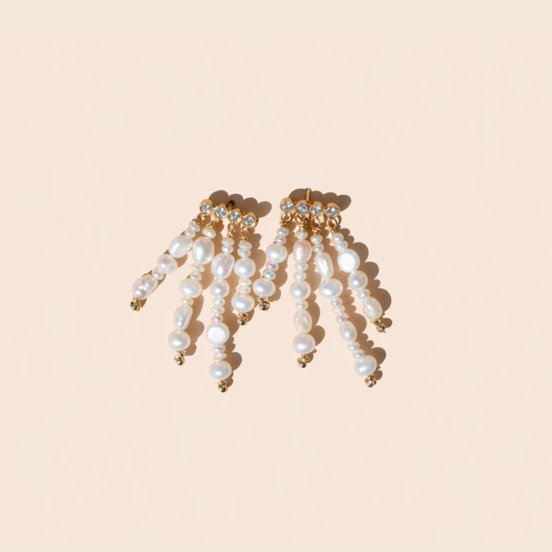 Les Boucles D'Oreilles Nacres & Zircons Adèle Camus X