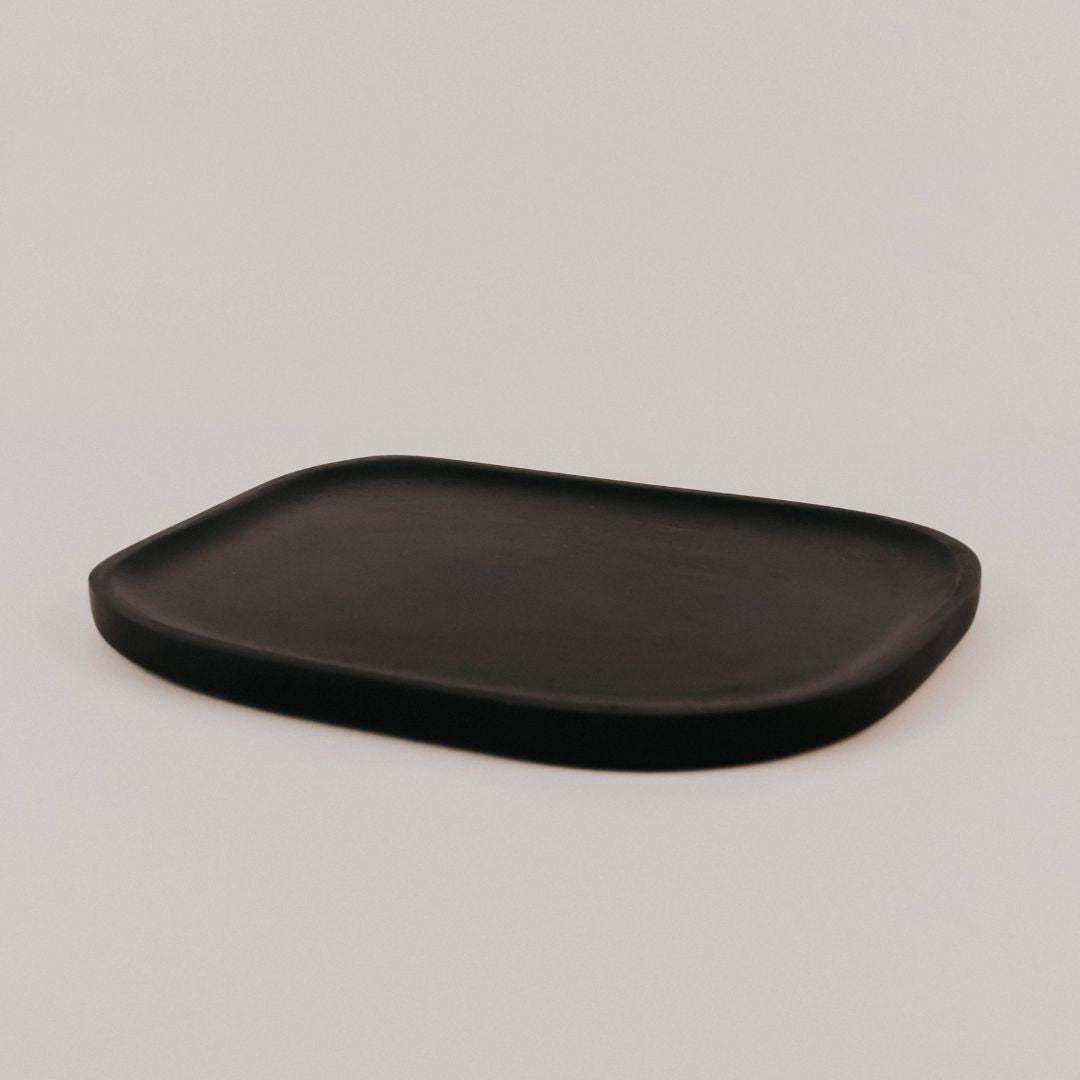 Bandeja de madera de mango negro