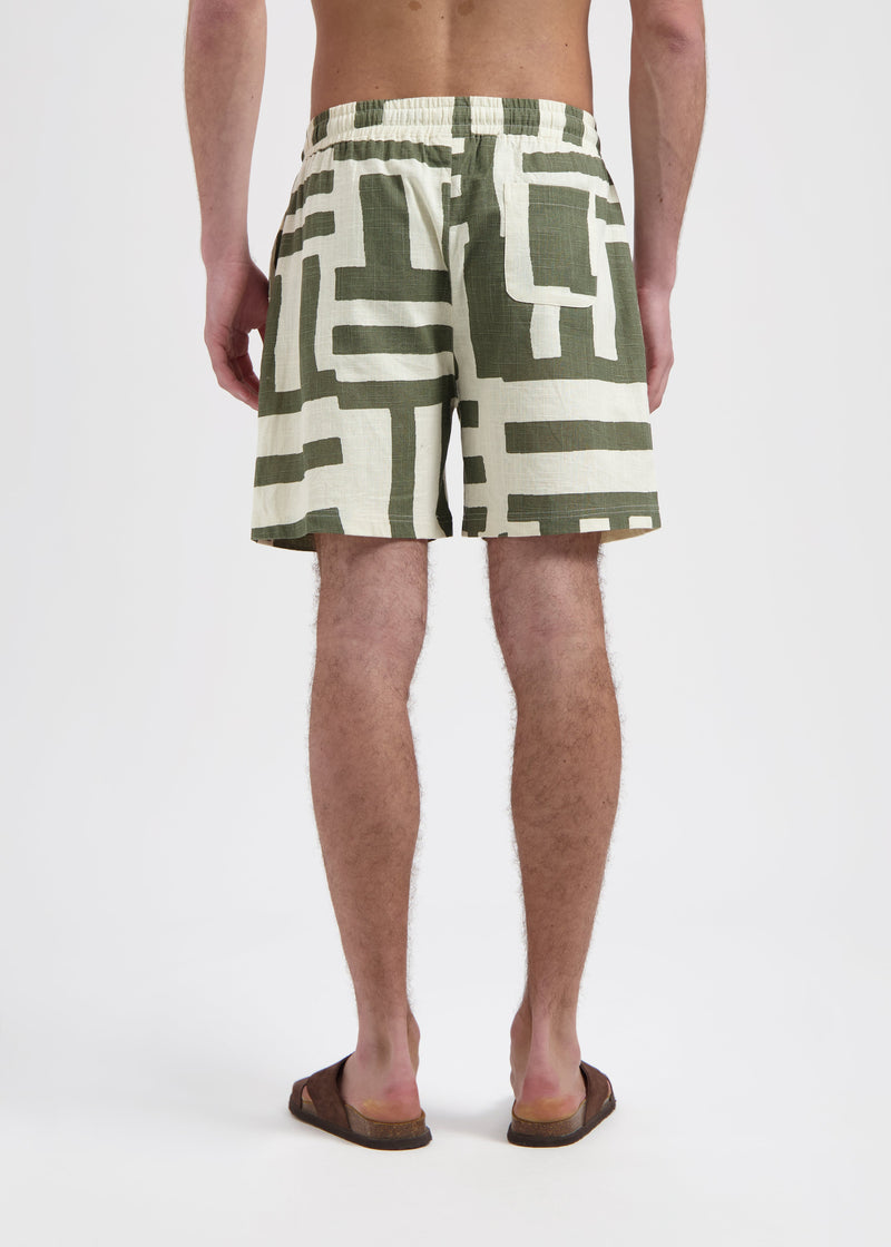 Shorts flameados a rayas - Verde