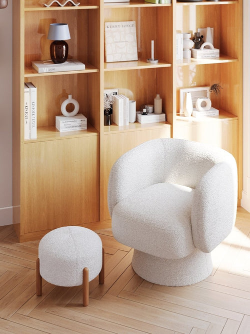Footstool, low stool for living room in white curly wool, pouffe for bohemian teenager's bedroom : collection petits meubles de salon pas cher - Potiron Paris, furniture and home design
