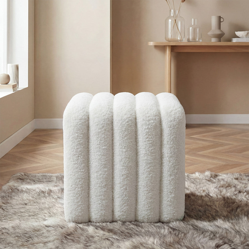 Leto - Pouf Rembourré - Tissu Bouclette - Blanc