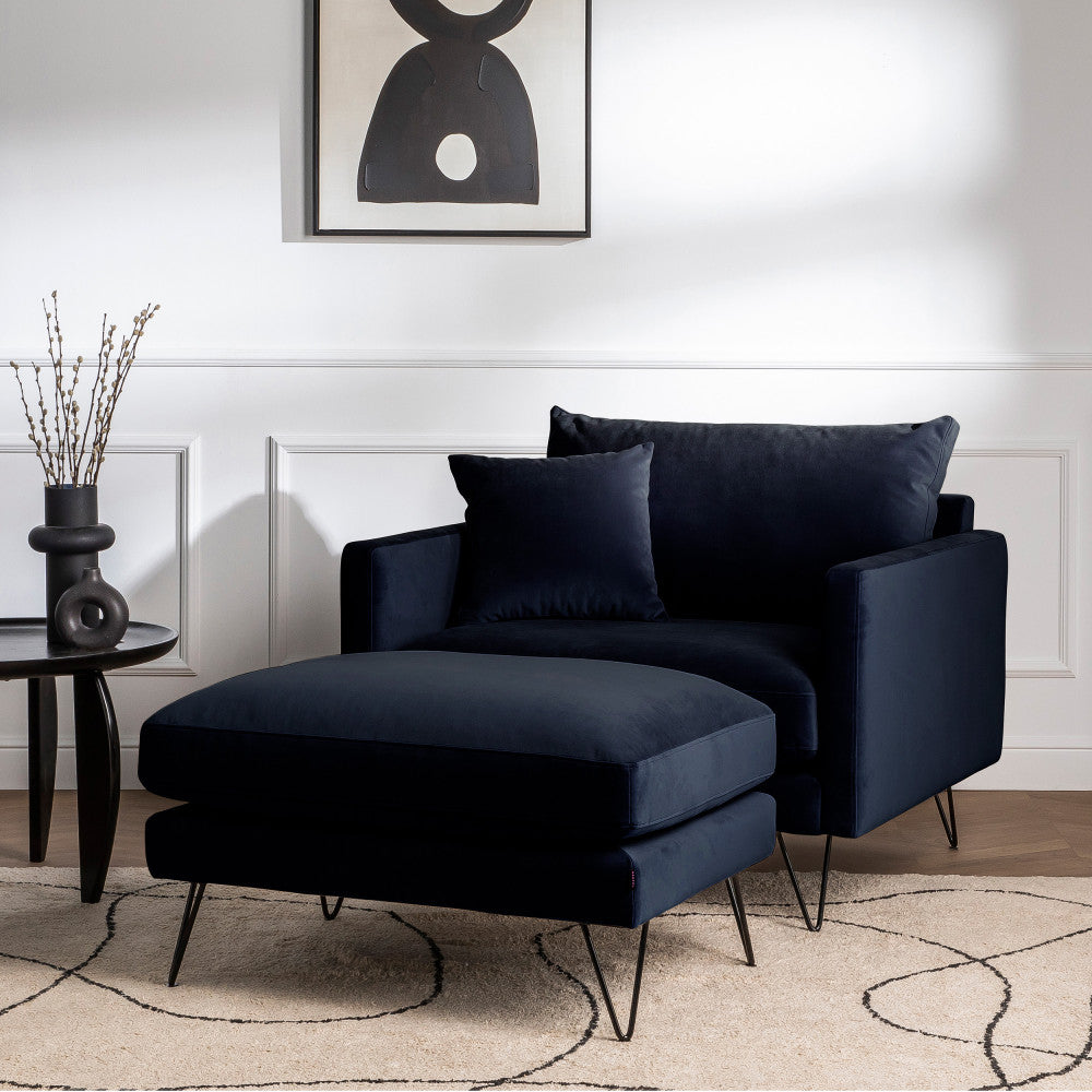 Villabon - Ottoman - Velvet with Black Hairpin Legs - Navy Blue