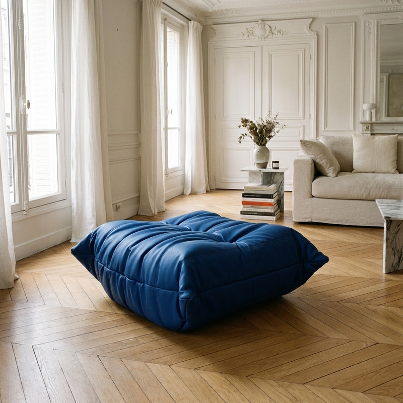 Puf Togo azul de Michel Ducaroy para Ligne Roset