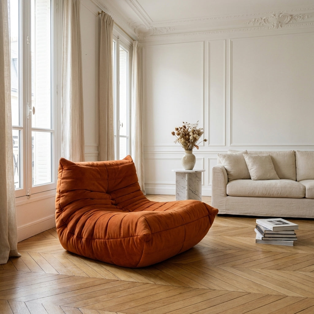 Chauffeuse Togo naranja por Michel Ducaroy para Ligne Roset, años 1973