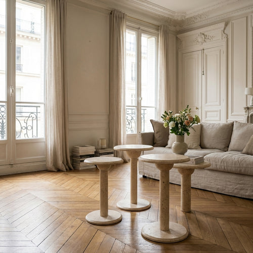 Juego de 3 mesas auxiliares de travertino.