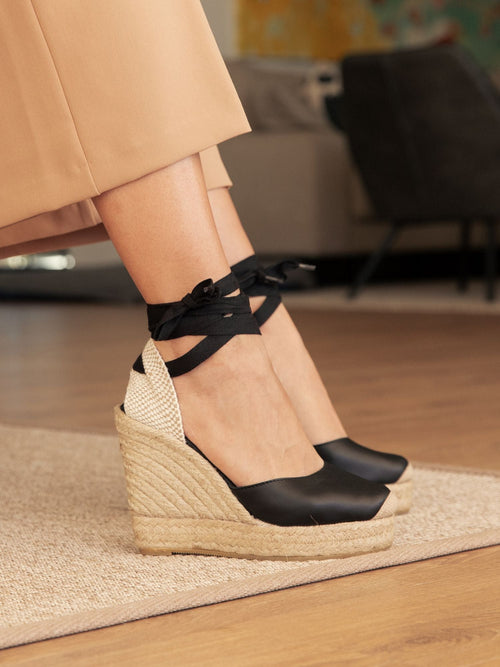 Alpargatas Darya de Piel Negras