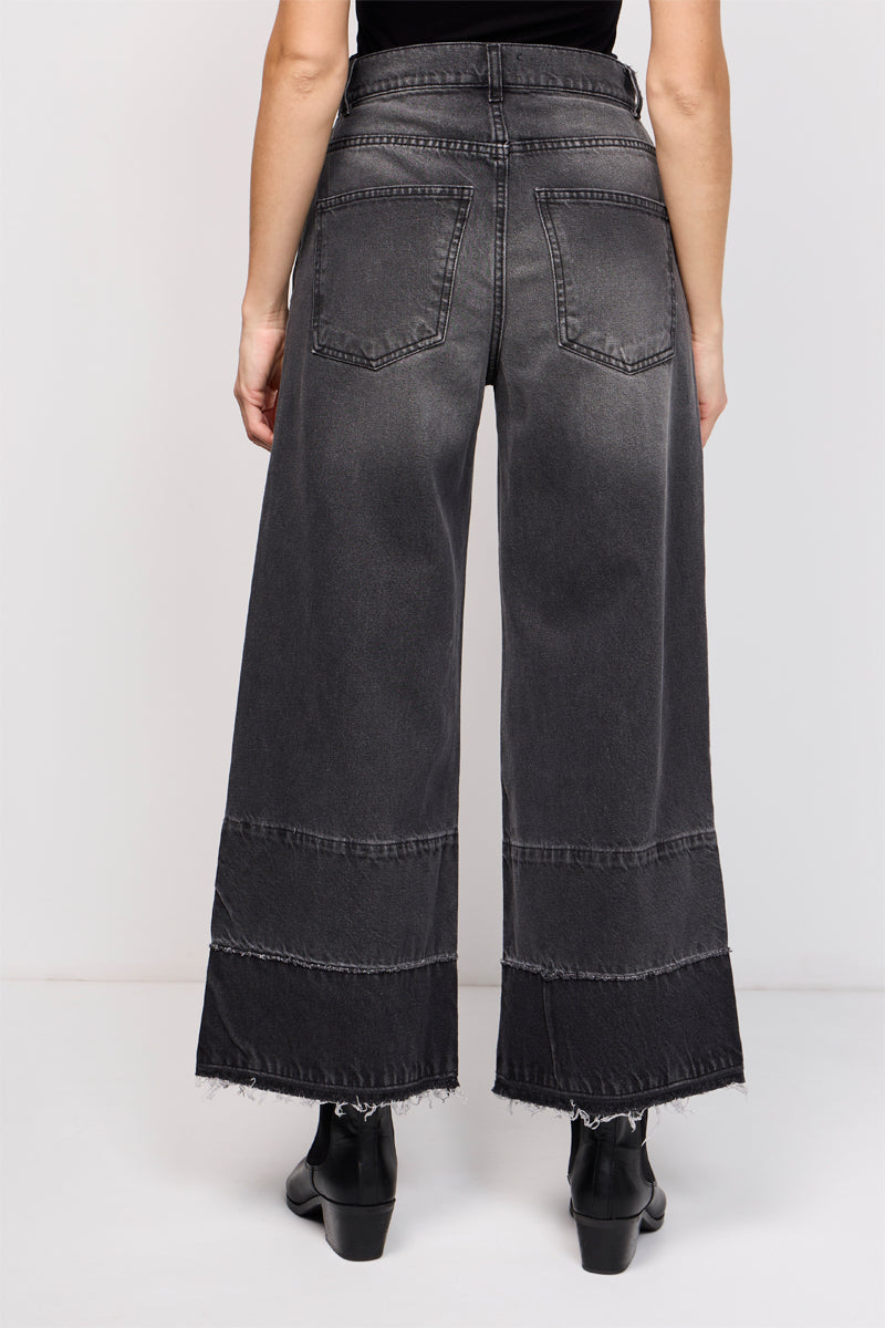 Jeans Roselio Pierna Ancha Gris