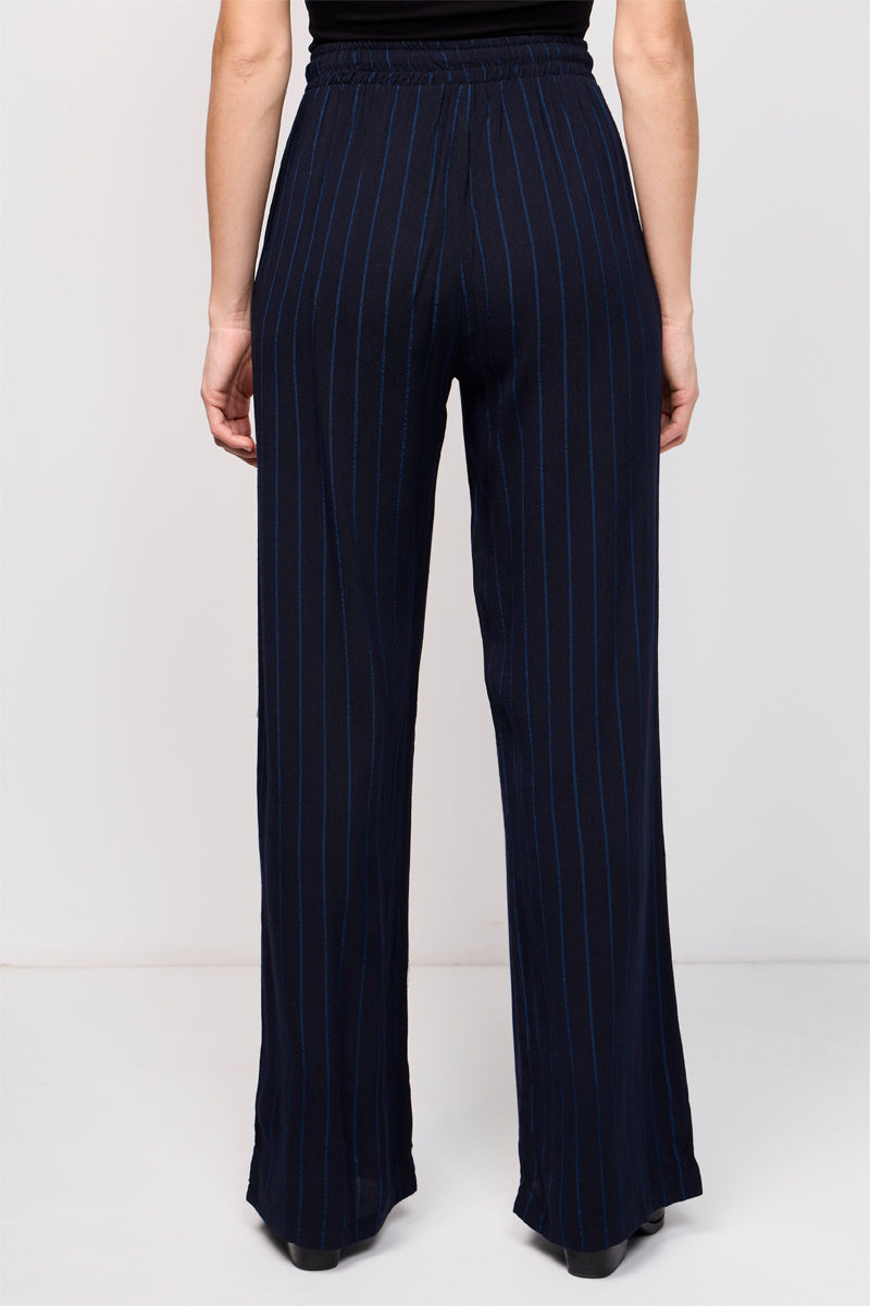 Pantalón Bacchia Pierna Ancha Azul Marino