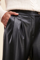 Black Rejoui Carrot Trousers