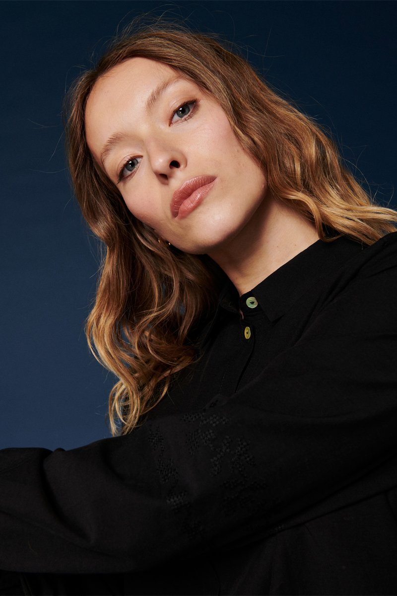 Karl Marc John - Blusa Calum - Negro