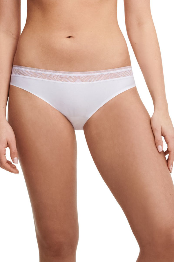 Graphic A Briefs - White