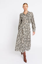 Berenice - Vestido Largo Cinturón Talle - Savana Print
