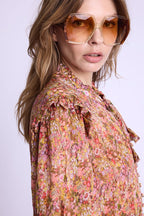 Camisa con volantes en los hombros - Bloomflowerprint