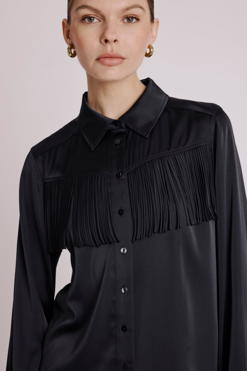 Berenice - Camisa Con Flecos En El Pecho - Black