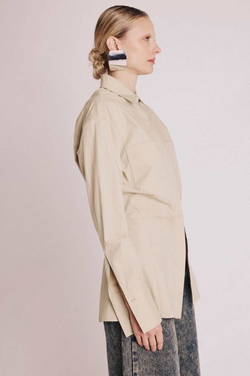 Berenice - Camisa Entallada Talla Pinzas - Beige