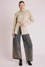 Berenice - Camisa Entallada Talla Pinzas - Beige