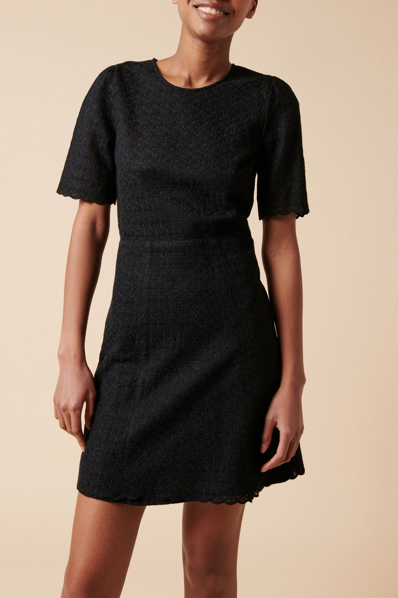 Straight Dress - Black