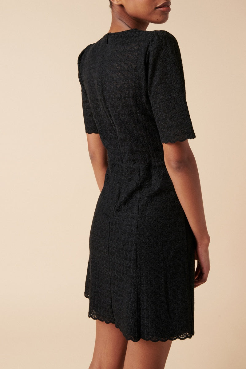 Straight Dress - Black