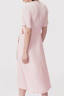 Vestido cruzado en polvo Rozanarose