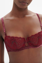 Scénario Bra - Red
