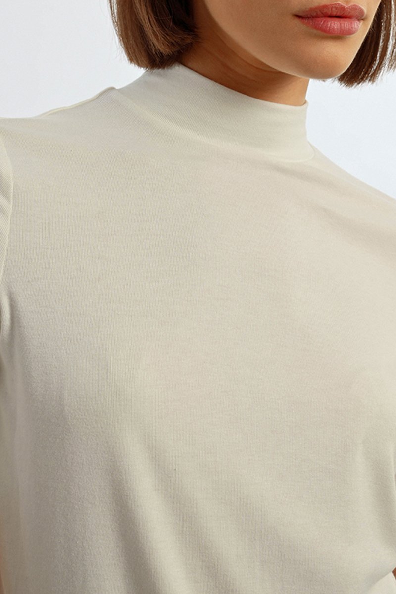 T-Shirt - Off-White - Lili Sidonio - Women's