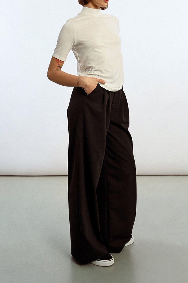 T-Shirt - Off-White - Lili Sidonio - Women's