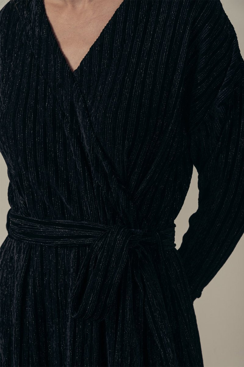 River Velvet Dress - Black