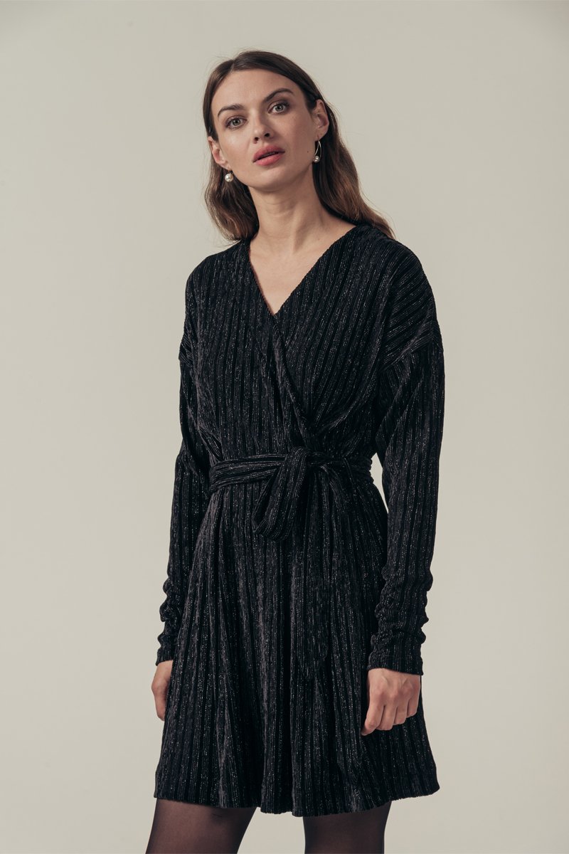 River Velvet Dress - Black