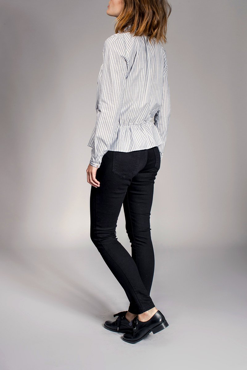Blusa Frisson - Gris Claro y Crudo