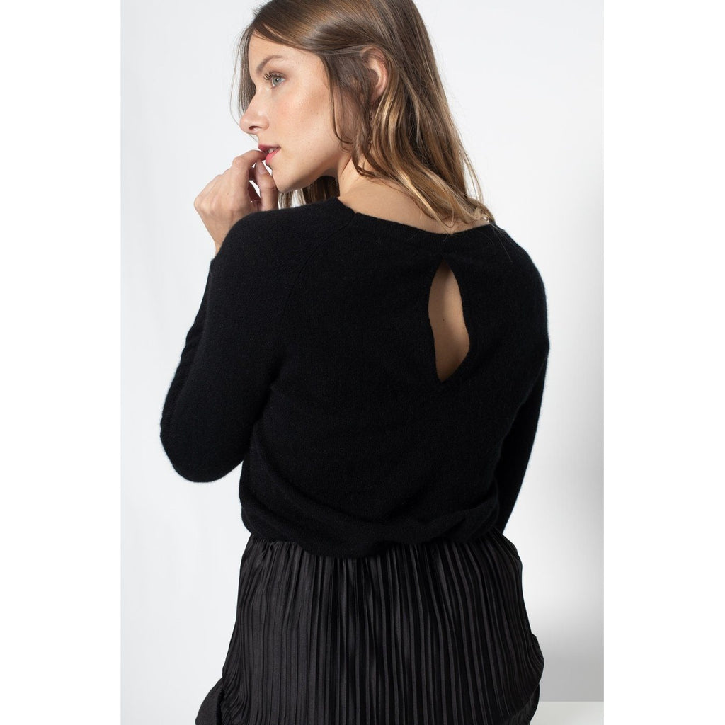 Open-Back Boat Neck Cashmere Jumper Leslie Black, 100% Cashmere, 2-Ply, Jersey - Women