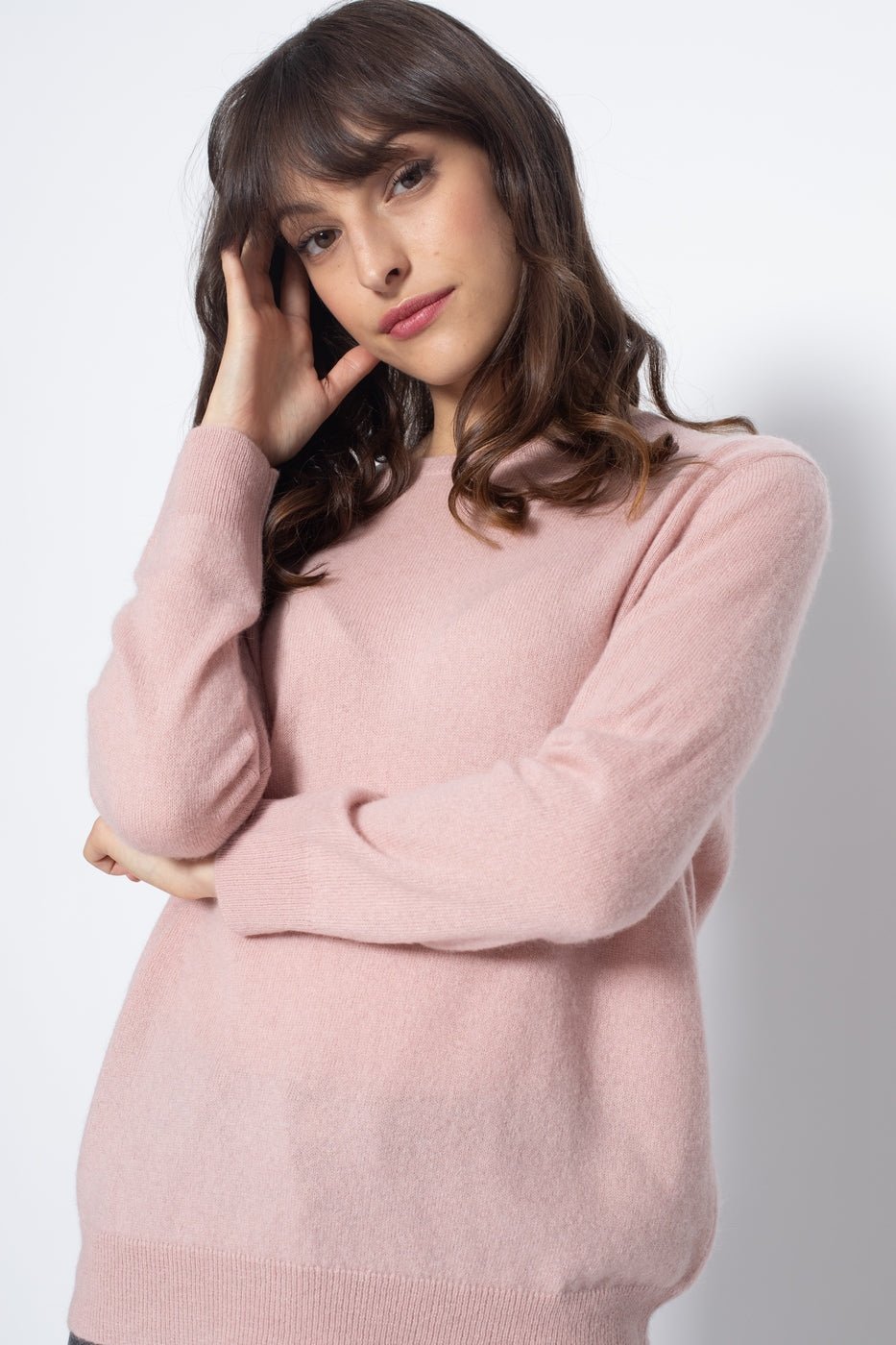 Round Neck Jumper With Button At The Back 0 Old Rose, Jersey, 100% Cashmere, 2 Ply - Women