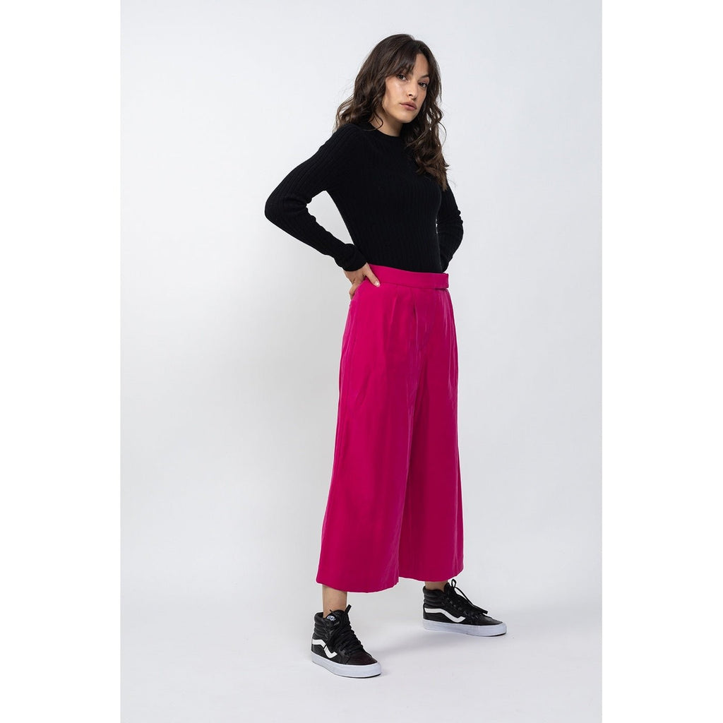 Jersey Cuello Redondo Bella Negro, Canalé Tradicional, 100% Cachemira, 2 Hilos - Mujer