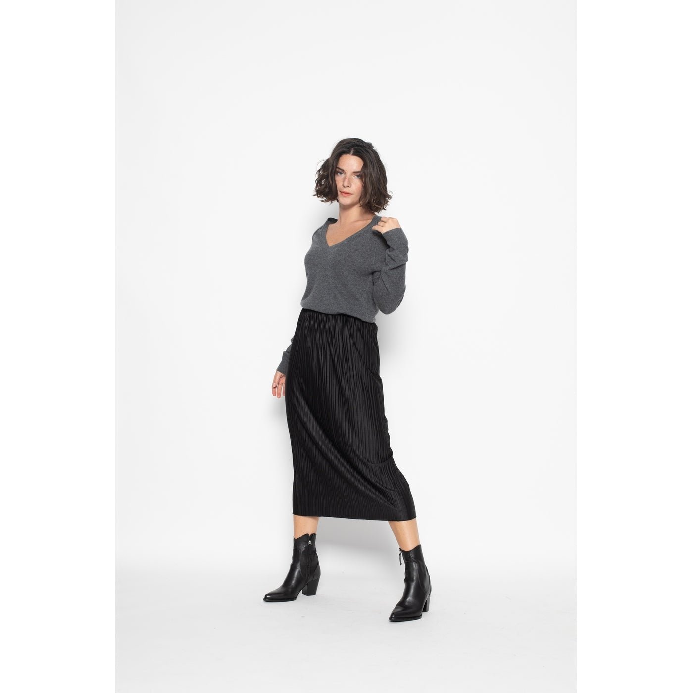 Jersey Cuello V Loose Giusalet Gris Oscuro, Jersey, 100% Cachemira, 2 Hilos - Mujer