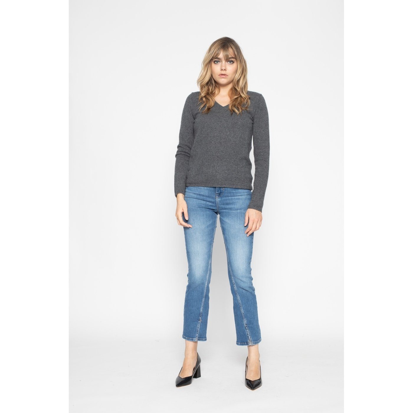 Shannon Dark Grey V-Neck Jumper, 100% Cashmere, 2-Ply, Jersey Knit - Women