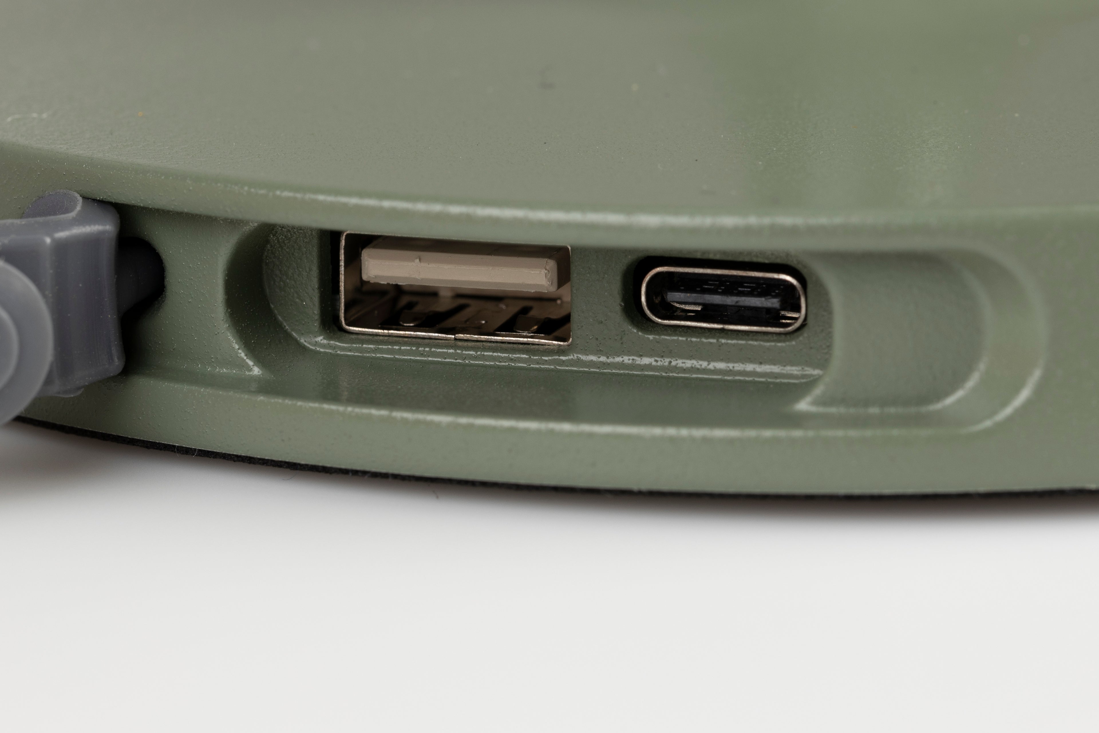 Hub - Lampe De Table - Plastique polypropylène - Vert