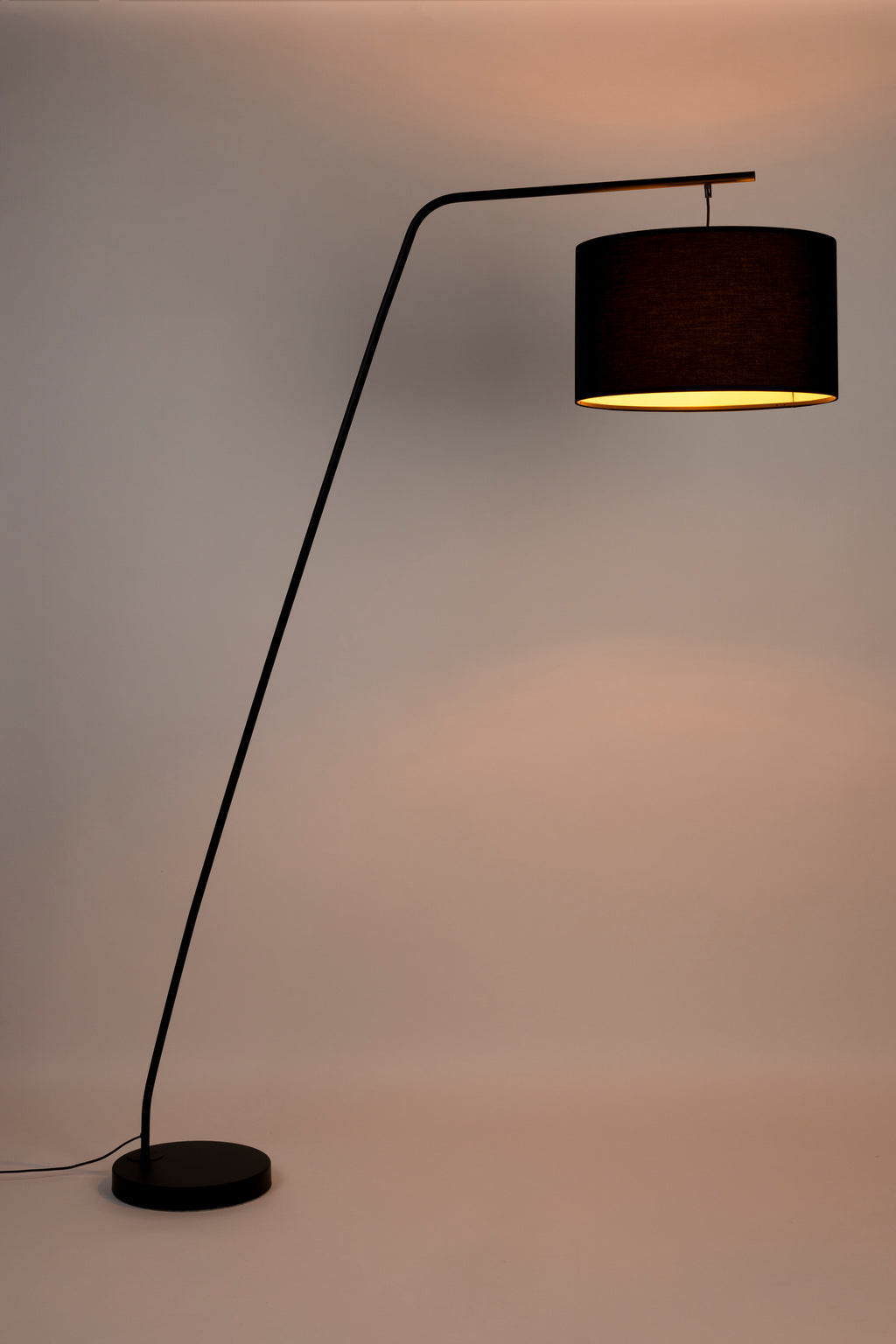 Martine - Floor lamp - Metal - Black