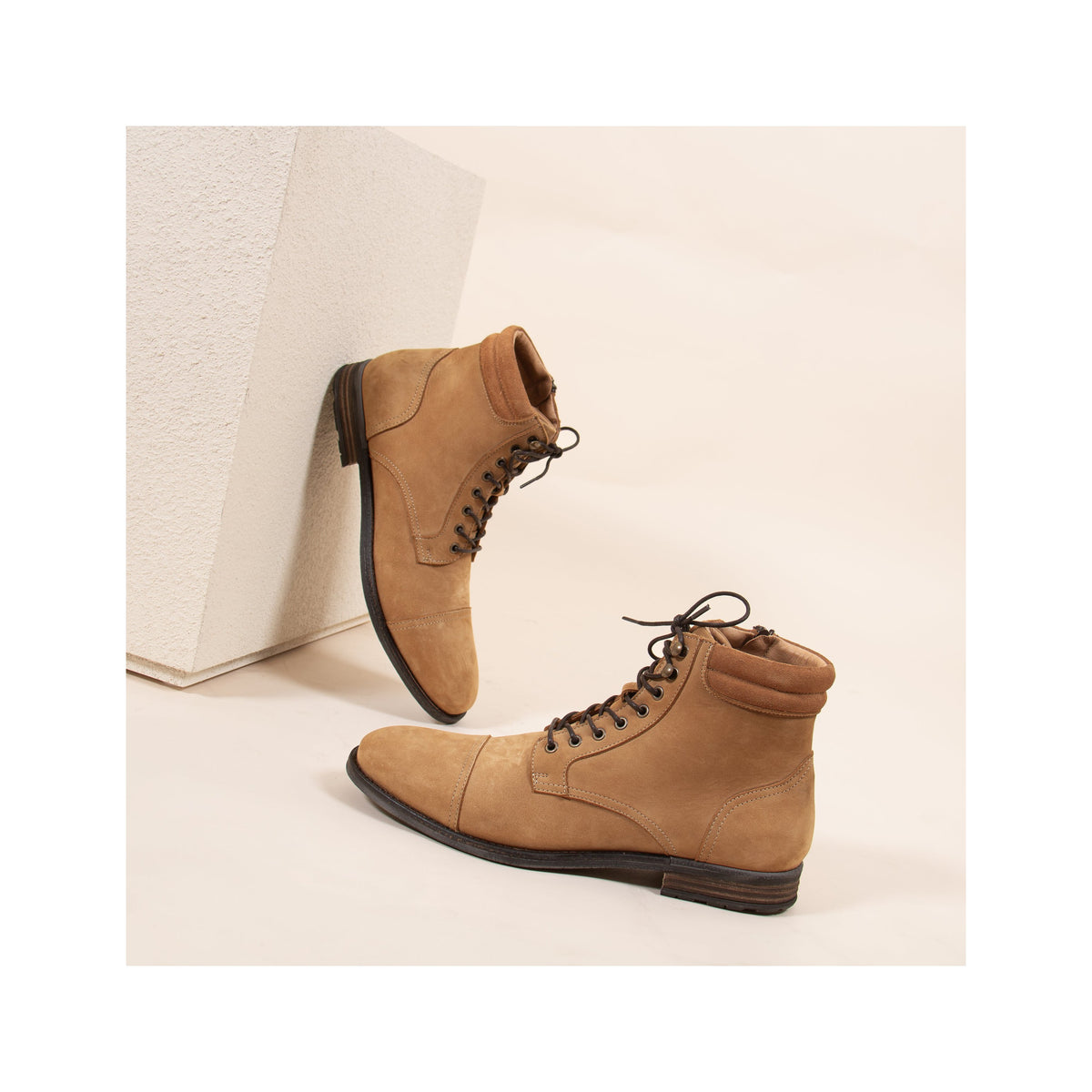 Ranger Boots À Col Cuir Nubuck Cognac - Homme