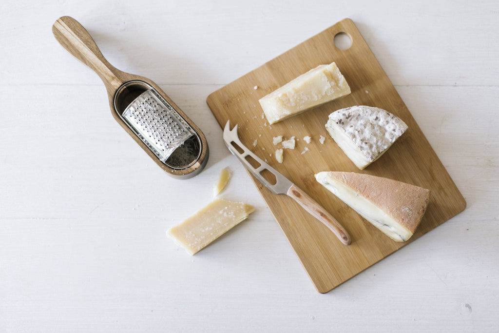 Acacia Cheese Grater - Brown