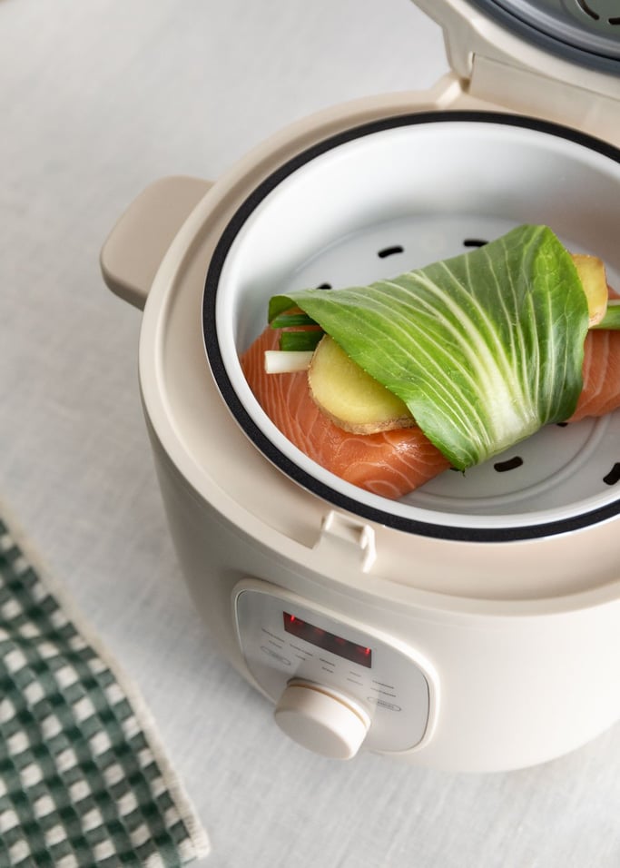 Rice Cooker Studio - 2L Electric Rice Cooker with Steaming Basket - Off-White