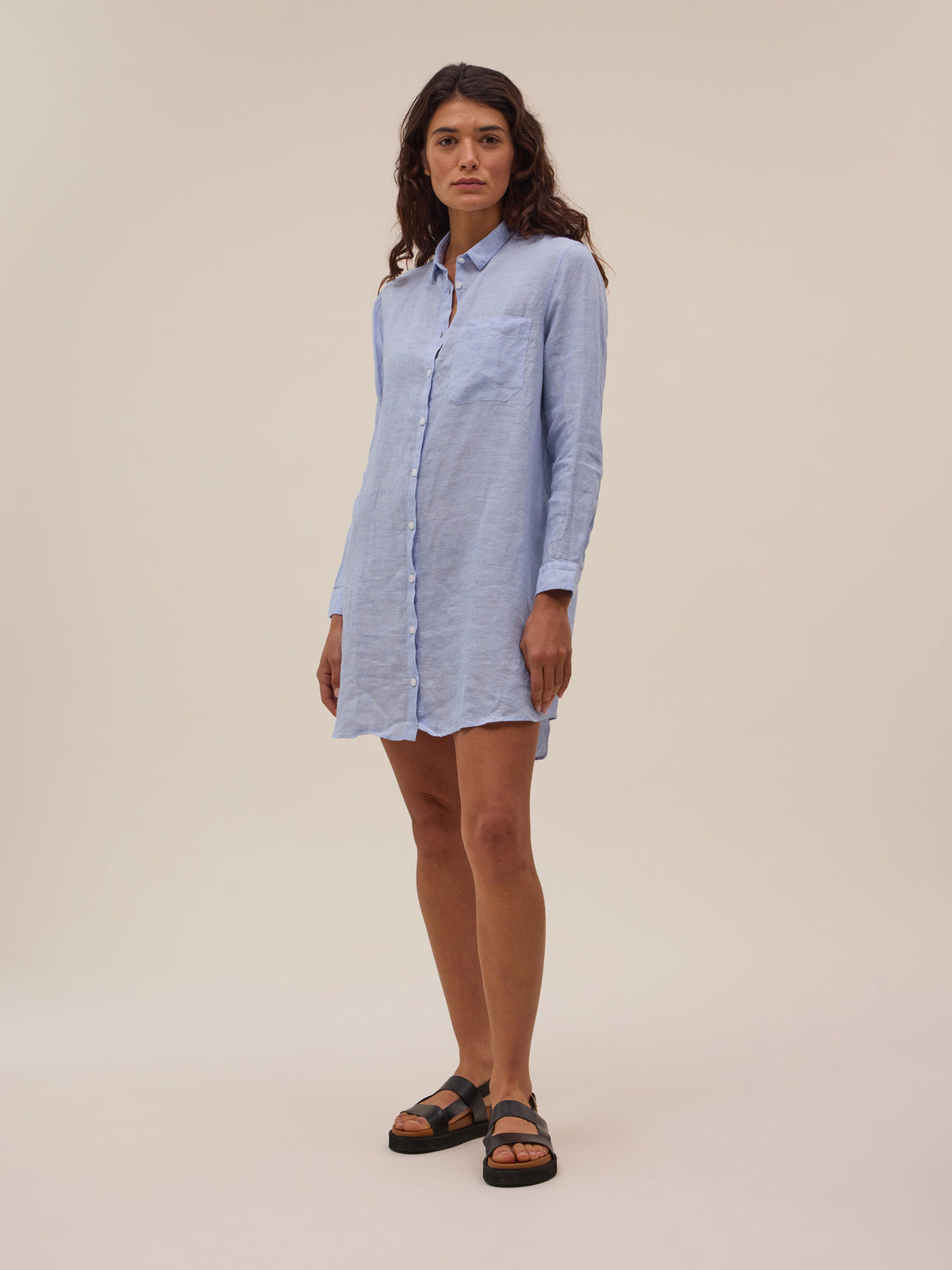 Robe Lucy