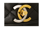 Chanel - Borsa a spalla vintage con patta rotonda, piccola, in pelle - Nero